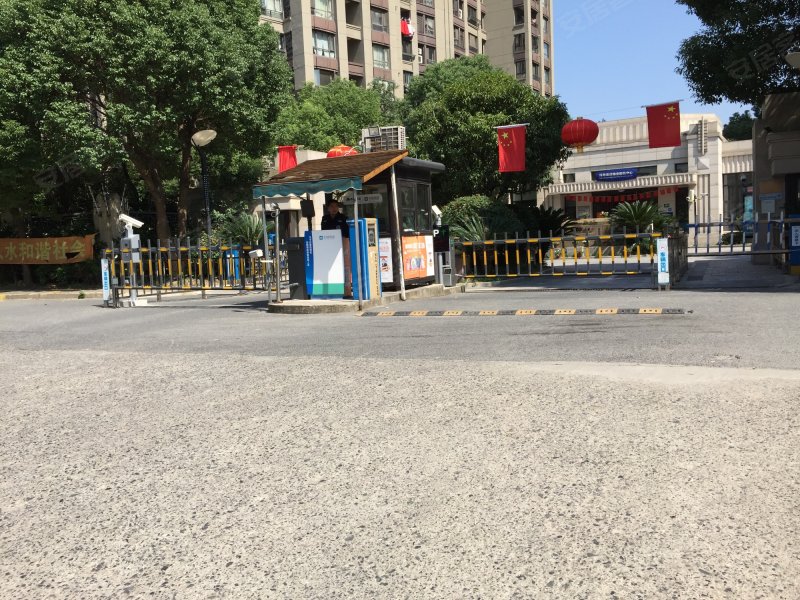 浦东绿地香颂(公寓住宅) 