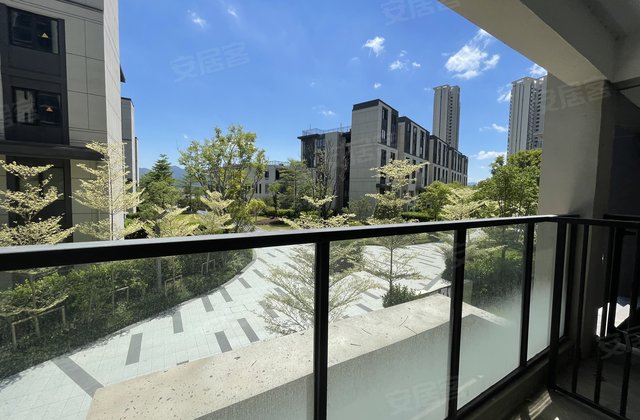 室 首附25万起南北满二年车位充足琅岐三盛国际湾区130万4室2厅135