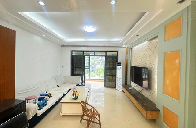 翰林雅苑3室2厅130㎡132万二手房图片