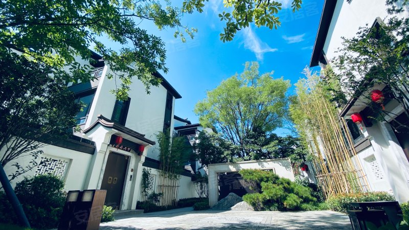 高新骊山下的院子(别墅)