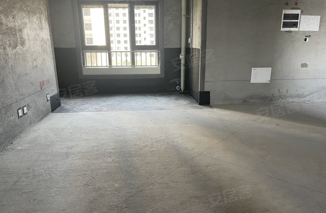 城投晶祥苑4室2厅140㎡86万二手房图片