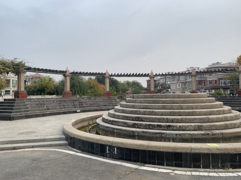 加州水郡(东区别墅)