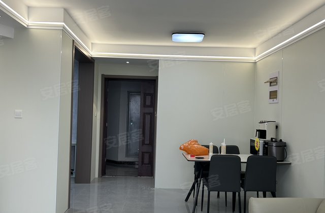 世尊华府3室2厅108㎡49.9万二手房图片