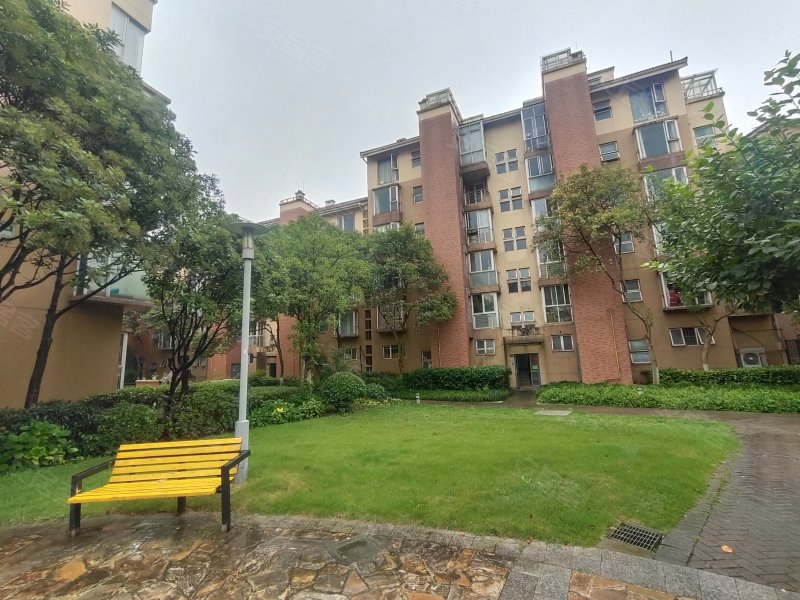 万科四季花城(1166弄)
