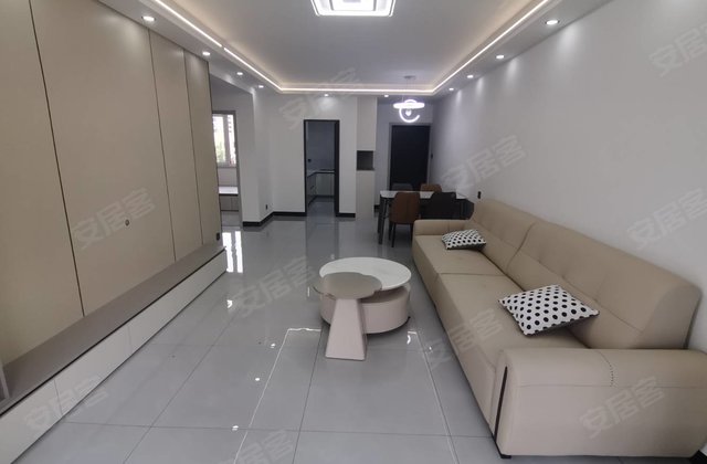 天保新城(东区)2室2厅92㎡49万二手房图片