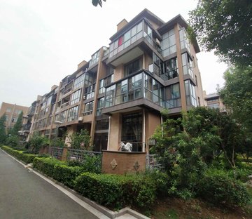 无锡房产网>无锡二手房>宜兴二手房>宜城二手房>荆邑山庄>