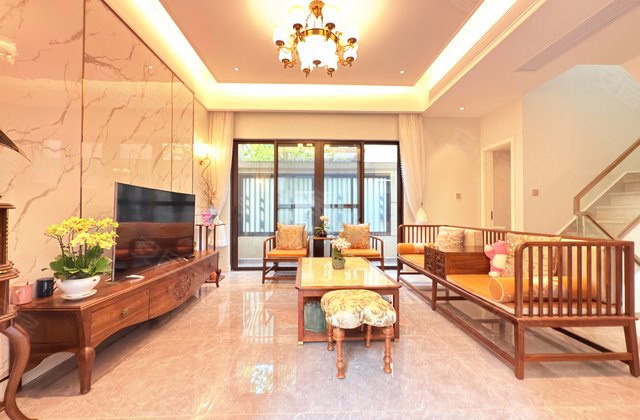 万科首铸翡翠东望(别墅)4室2厅141.55㎡738万二手房图片