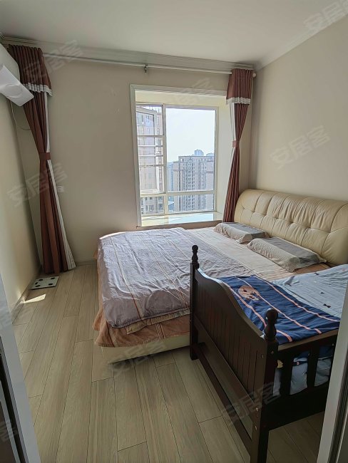 武汉房产网>武汉二手房>东西湖二手房>金银湖二手房>卧龙丽景湾名著苑