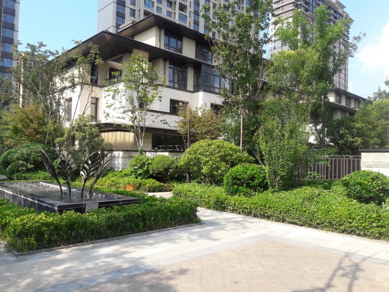 中牟建业春天里(一期别墅)