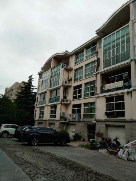 莲浦府邸(西区公寓住宅) 