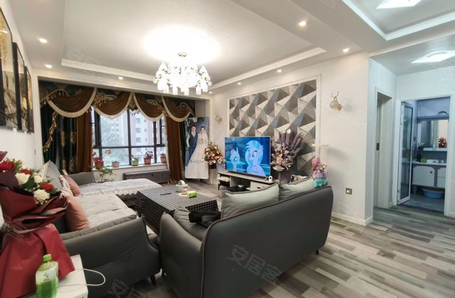 莱茵湖畔3室2厅105.77㎡48万二手房图片