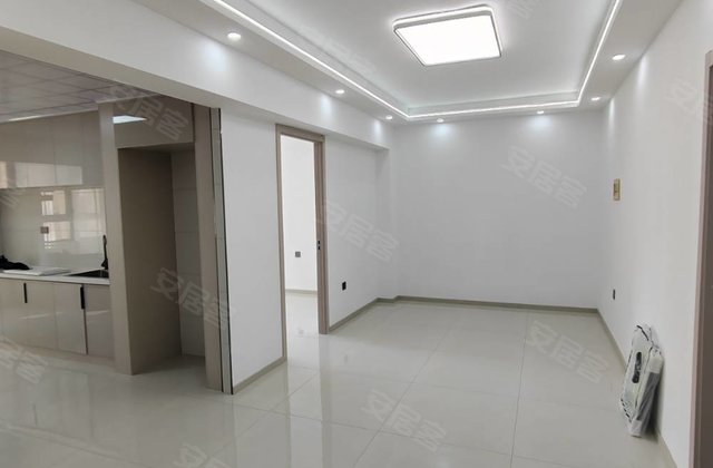 日新小区2室2厅70㎡17万二手房图片