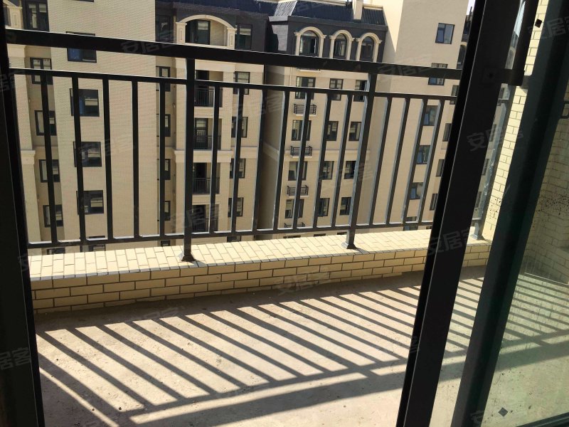 郑报润园三期2室2厅1卫