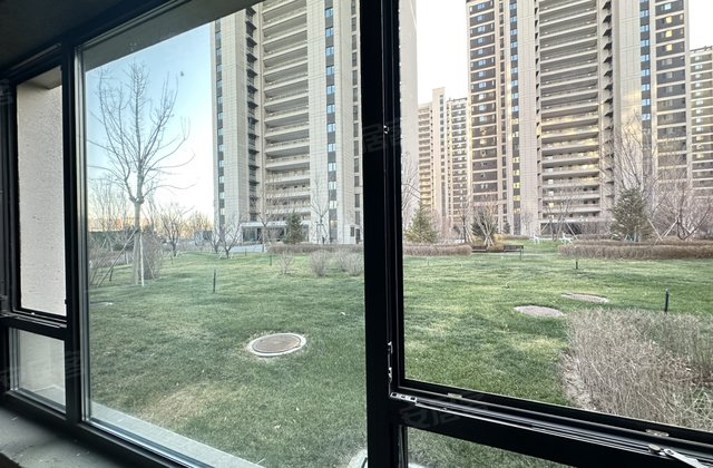 保利公园壹号3室2厅140㎡74.5万二手房图片