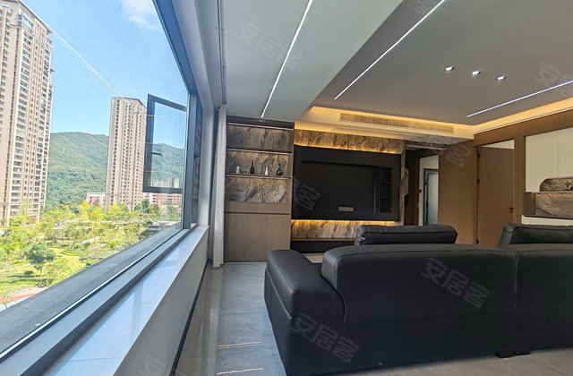 城投金澜湾(二期)4室2厅135.8㎡146万二手房图片