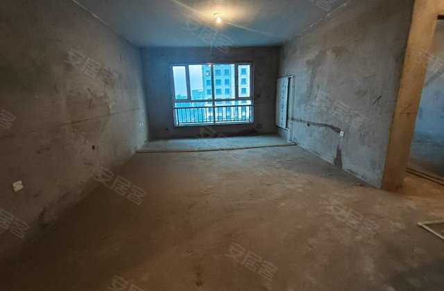 四季花城3室2厅143㎡100万二手房图片