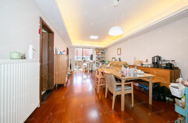 万科城花新园3室2厅93.67㎡568万二手房图片