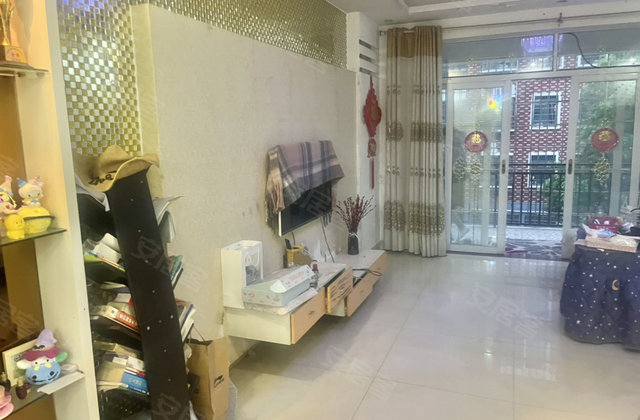 万象云景嘉园3室2厅135㎡26.8万二手房图片