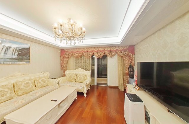 万科城花新园4室2厅139.1㎡798万二手房图片