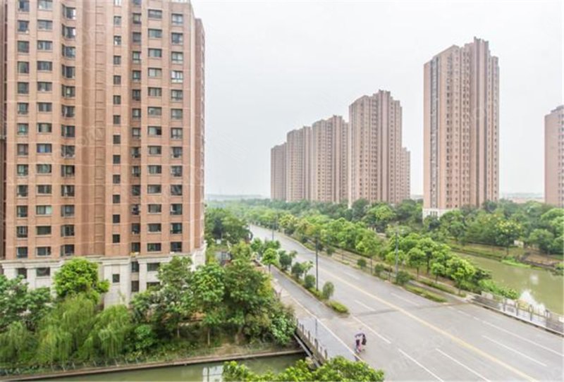 龙湖郦城(东区) 