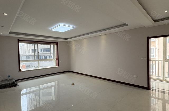 滨河明珠3室2厅150㎡69.8万二手房图片