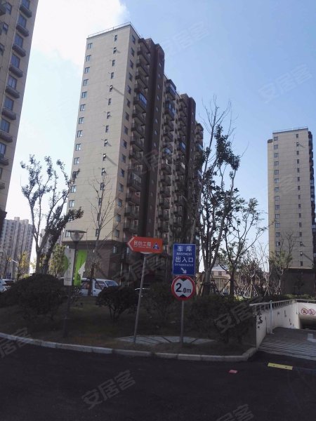 民乐城秀园西苑 