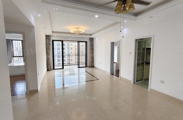 中集国际城3室2厅110㎡49.8万二手房图片