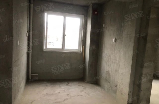 玖都汇花园3室2厅111.3㎡53万二手房图片