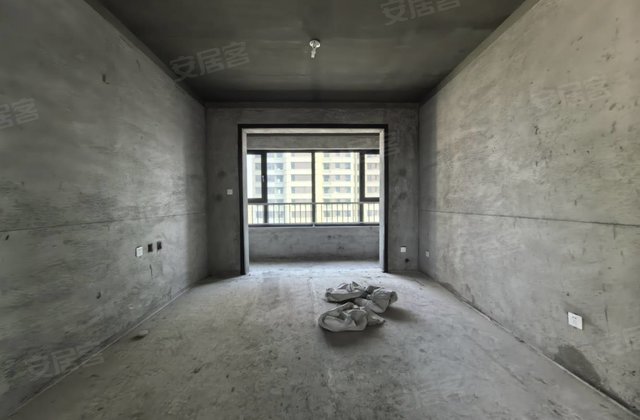 上和逸景4室2厅110㎡78万二手房图片