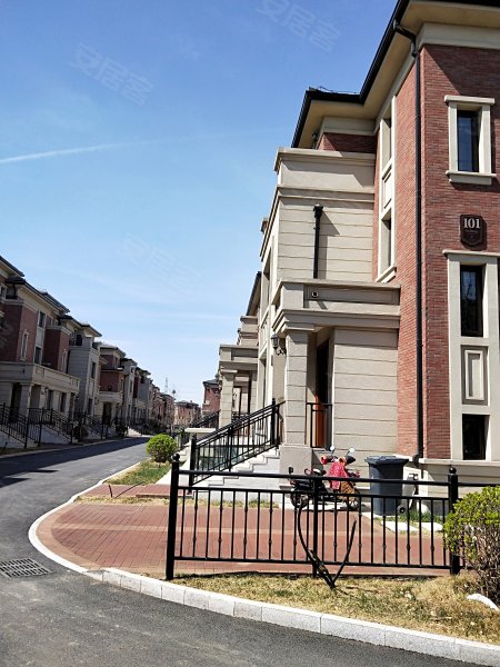 绿洲湾8号(别墅)