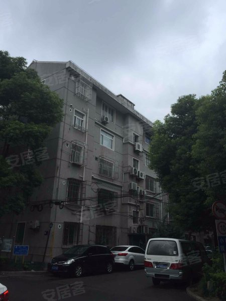 听潮五村(公寓住宅)