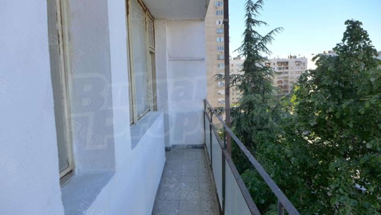 保加利亚约¥24万BulgariaStara ZagoraСамара 3/Samara 3Apartment出售二手房公寓图片