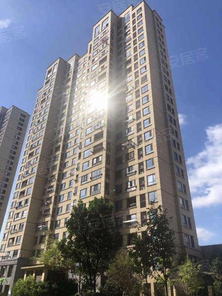 万立城(公寓住宅) 