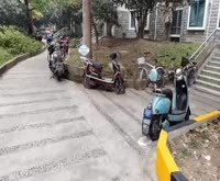 金地格林春岸城 