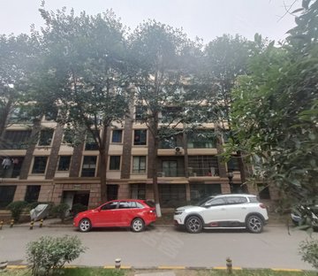 关山南湖大道(光谷十小!急售小洋房)江南家园