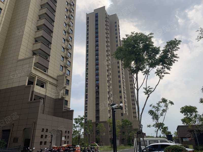 练祁佳城永泰嘉苑(615弄)