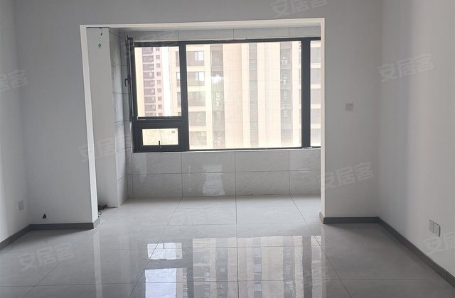 绿地云栖桃源3室2厅118㎡69万二手房图片