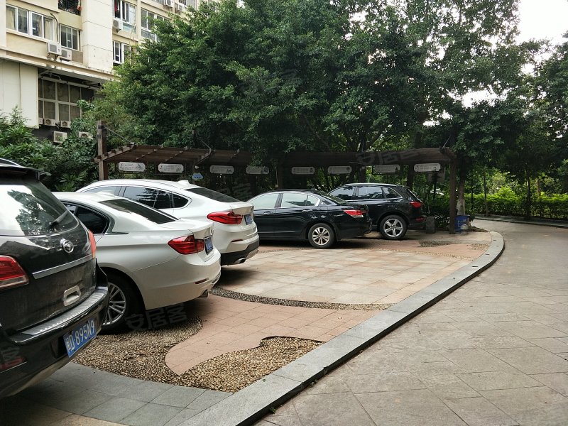 古龙花园(公寓住宅),乌石浦二里165-168号-厦门古龙花园(公寓住宅)