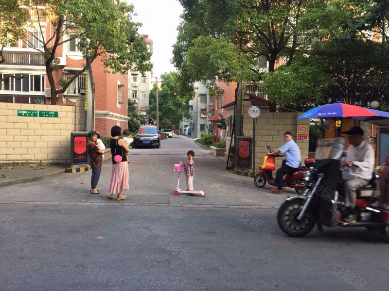 新逸仙公寓(西区) 