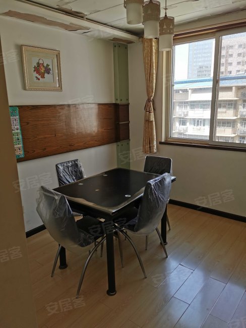 鹏程花园3室2厅2卫