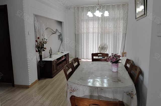 锦绣华府2室2厅87.23㎡45万二手房图片