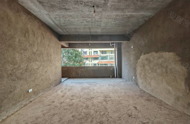 花香里4室2厅131㎡59.8万二手房图片