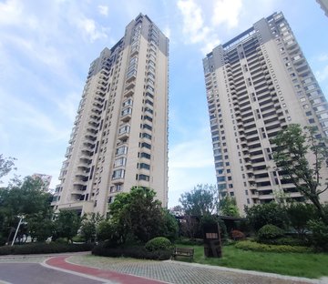 蓝光半岛公馆