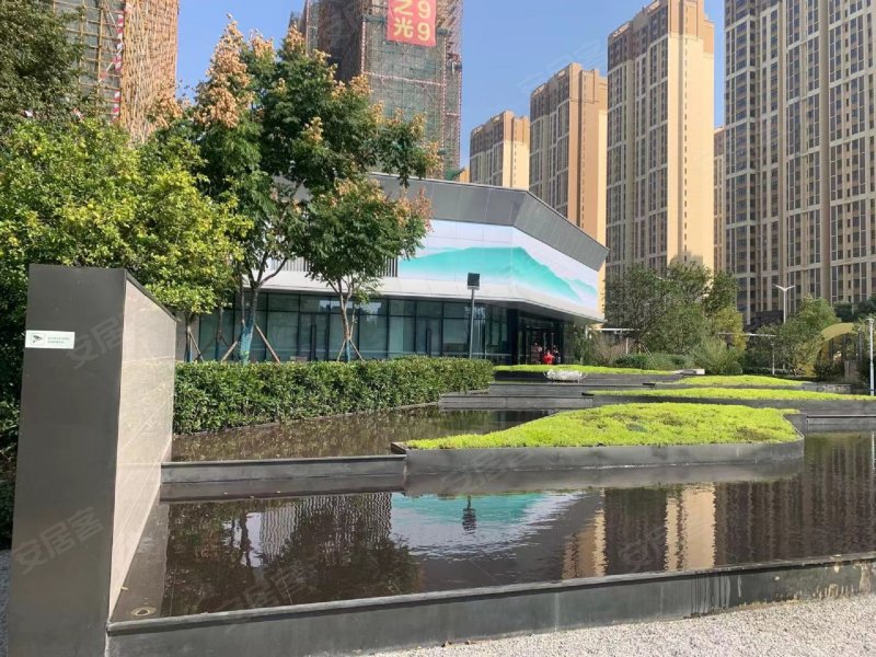 碧桂园城市之光