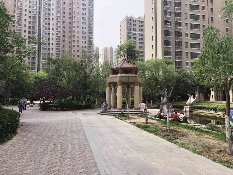 南益名泉春晓东区,堤口路48号