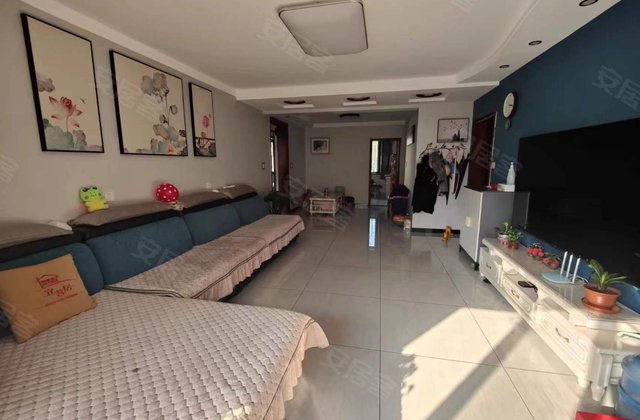南湖花园3室2厅120㎡137万二手房图片