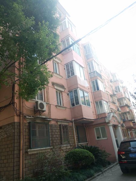 南码头路144弄小区