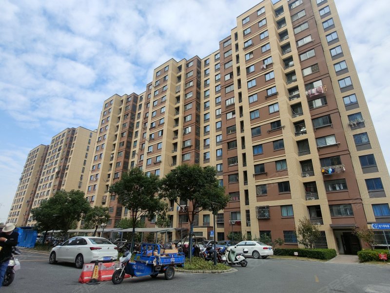 佘北家园凤尾苑