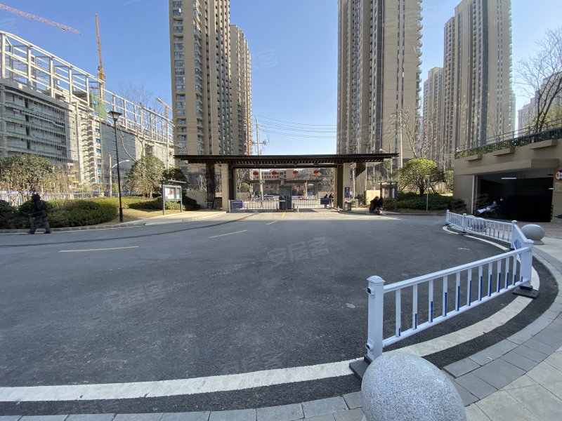 时代花园西区,武珞路586