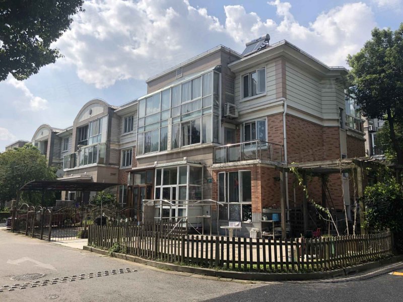 欧香名邸(公寓住宅) 